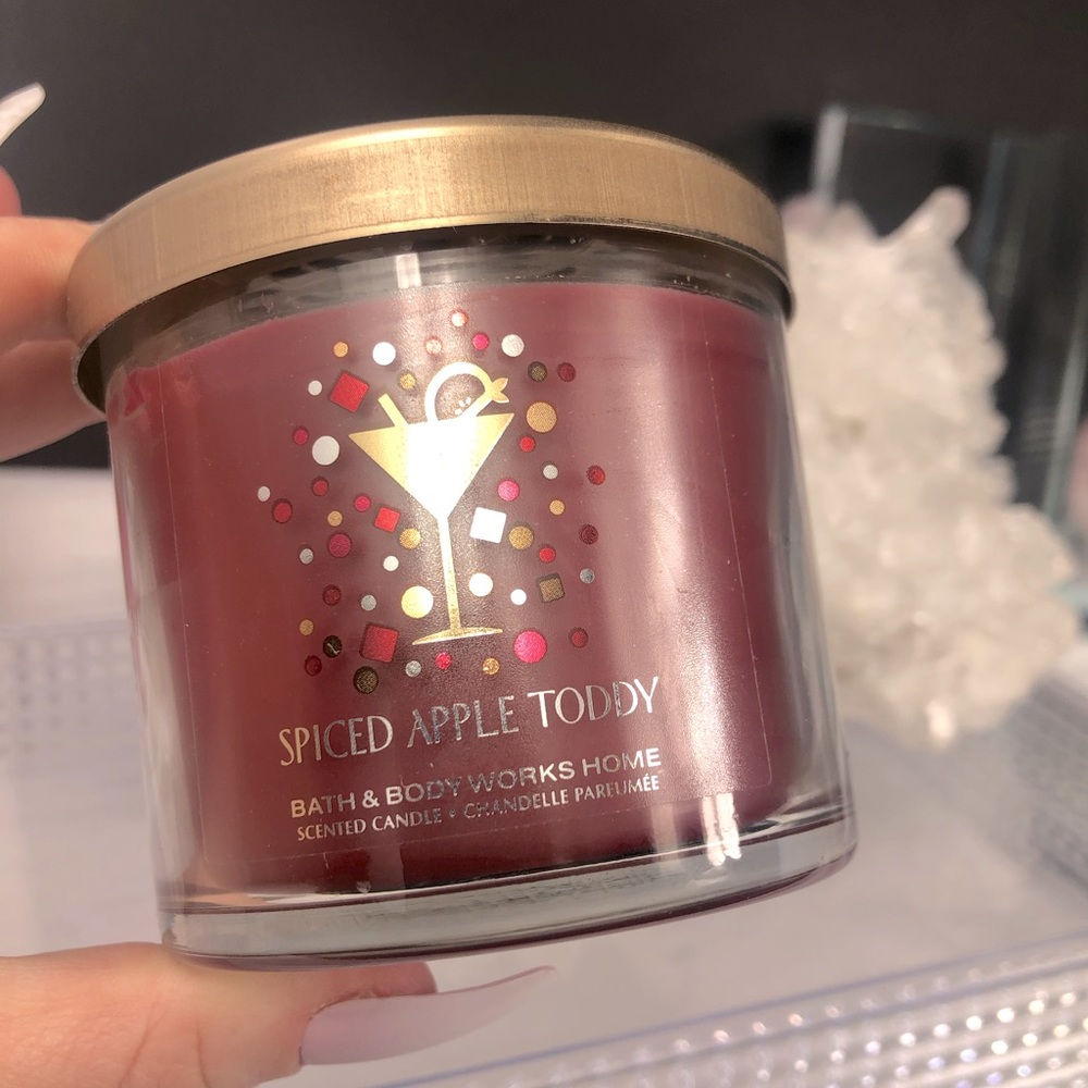 BBW Spiced Apple Toddy Candle, Cinnamon scent